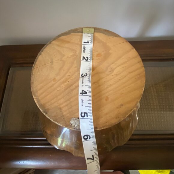 99 (VHD) Vintage. Tole Painted Wood Pedestal Bowl. - Picture 7 of 9